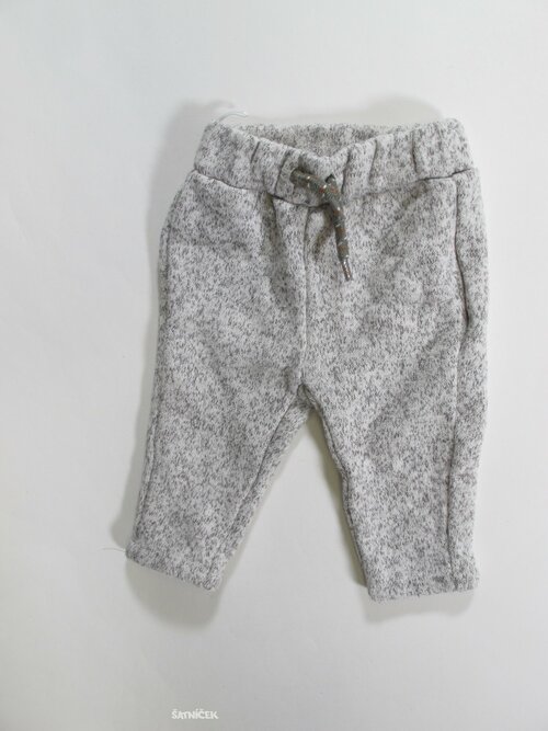 Šedé tepláky pro kluky teplejší secondhand