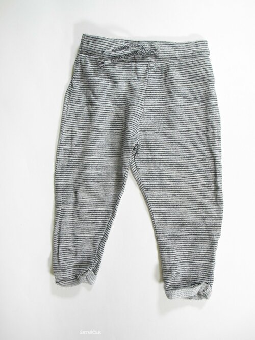 Šedé tepláky pro kluky secondhand