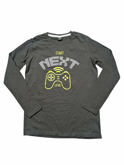 Tmavé triko s obrázkem dlouhý rukáv pro kluky secondhand YFK