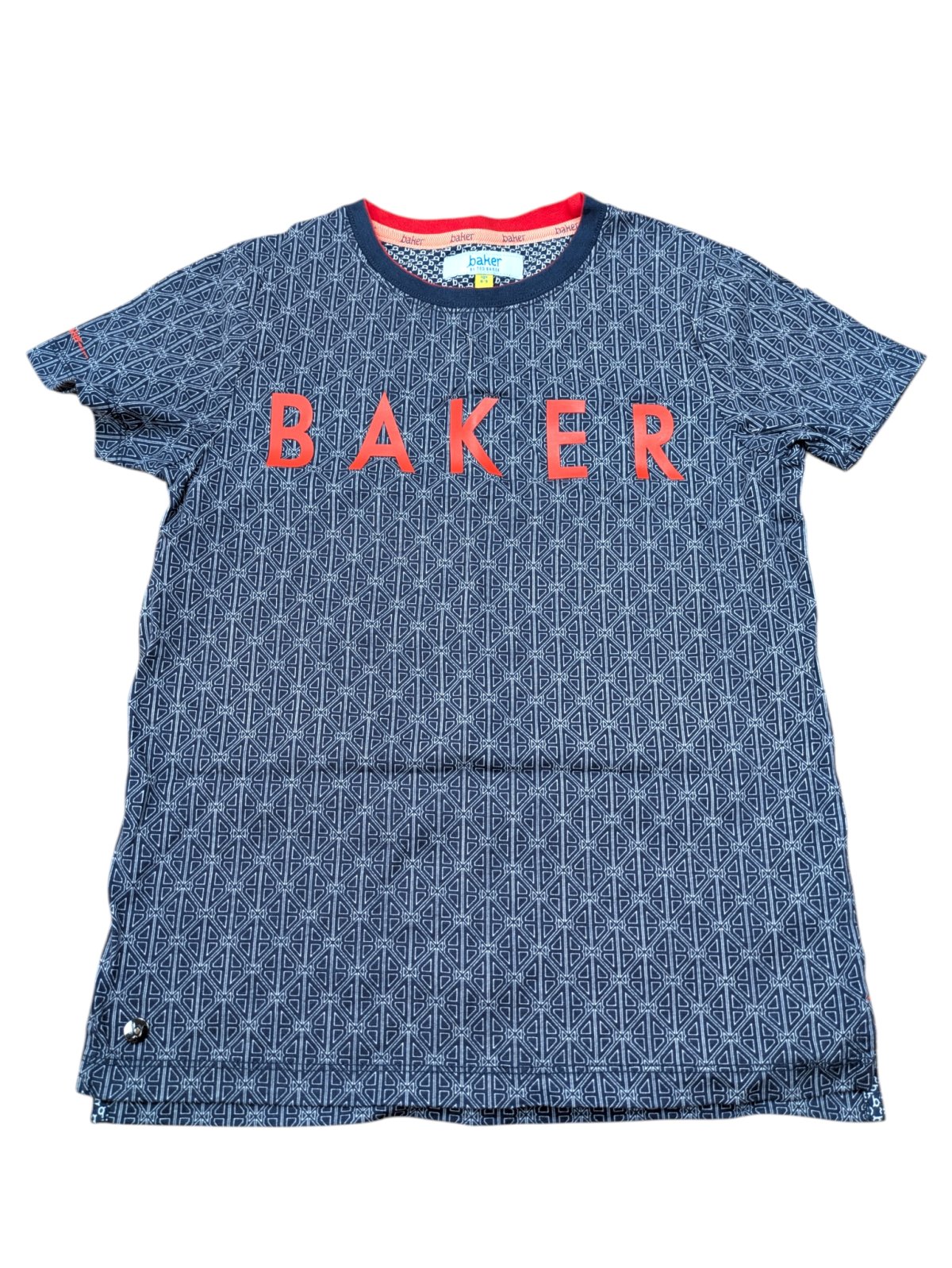 Tmavé vzorované triko s nápisem pro kluky secondhand Baker