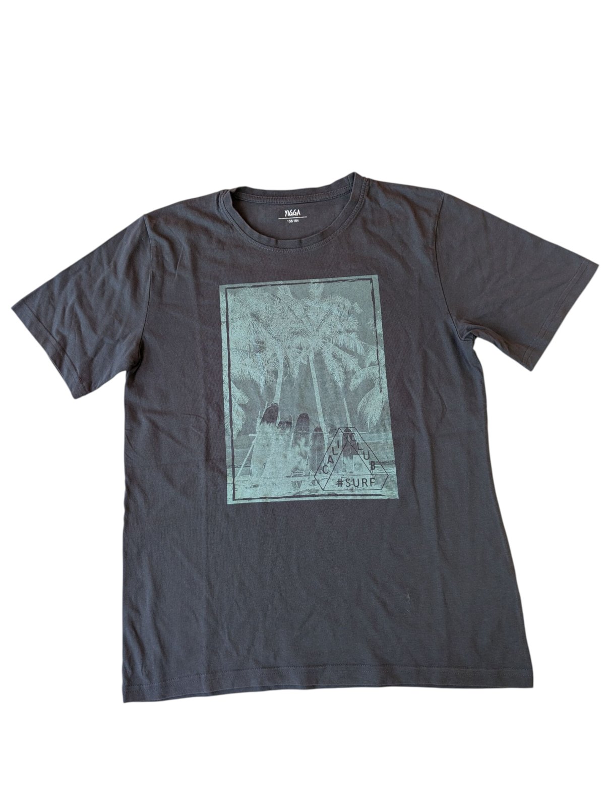 tmavě šedé triko pro kluky secondhand Yigga