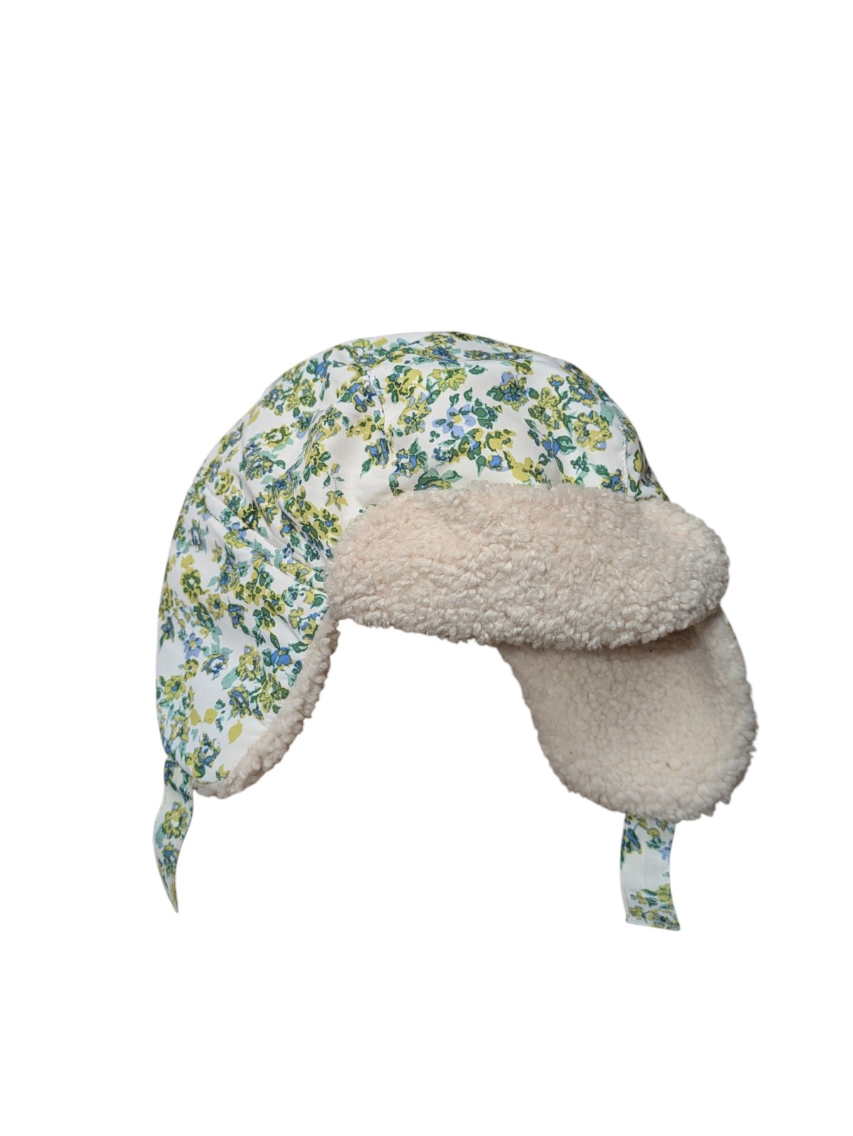 Zimní čepice kytkovaná pro holky secondhand M&S