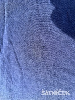 tmavě modré tričko pro kluky secondhand HM